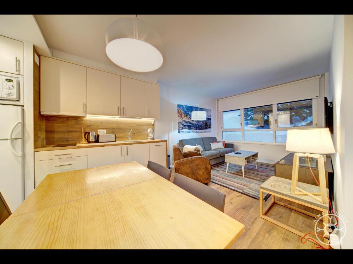 Ferienwohnung Salana De Alma De Nieve Baqueira Beret Exterior foto